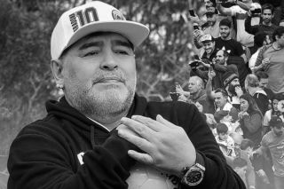 Nowe fakty ws. śmierci Diego Maradony. Lekarz nie wpuścił pogotowia ratunkowego, szokujące zachowanie