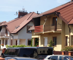 Desperat zabarykadował się w domu