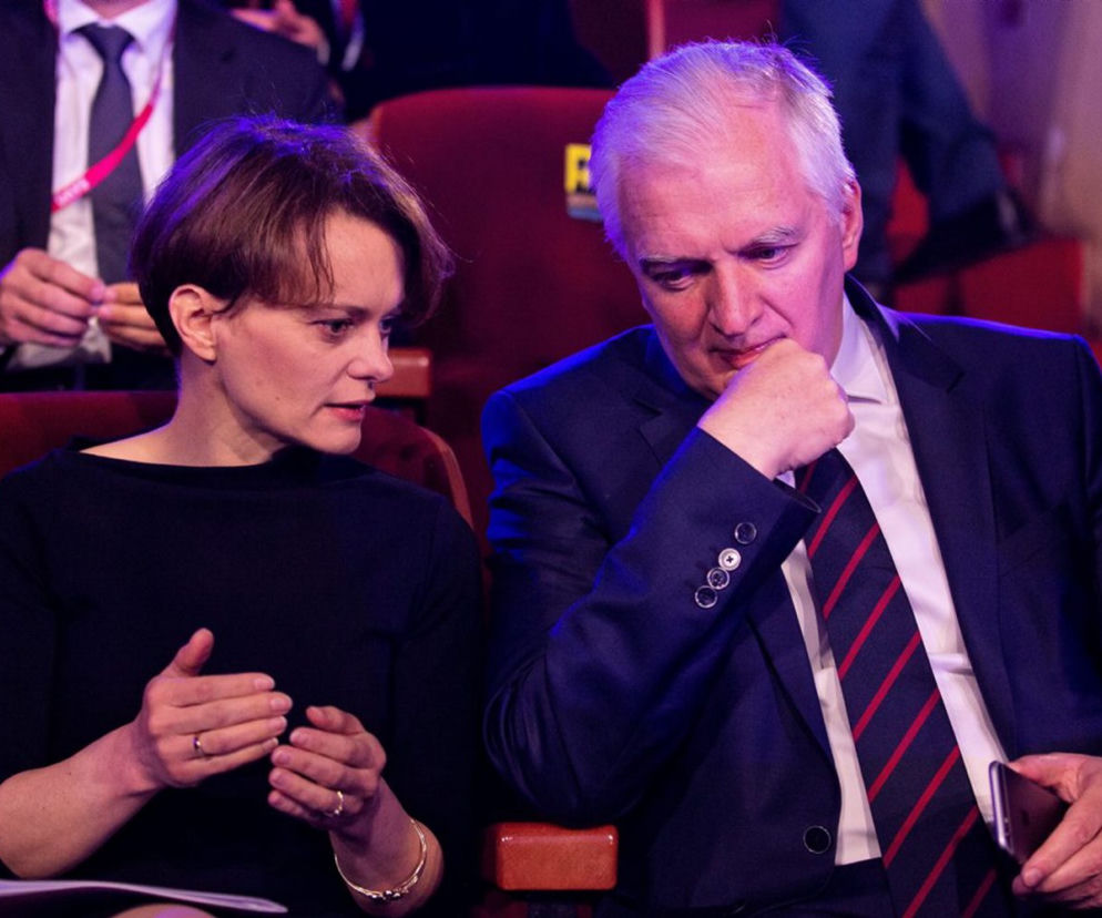 Gowin wygrał wino od Emilewicz