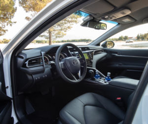 Toyota Camry 2.5 Hybrid Dynamic Force 218 KM e-CVT Executive
