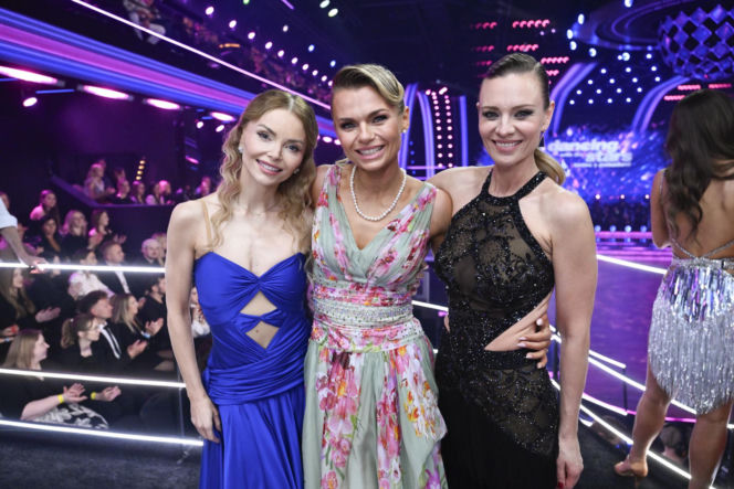 Emilia Komarnicka i Stefano Terrazzino zatańczyli eleganckiego foxtrota.