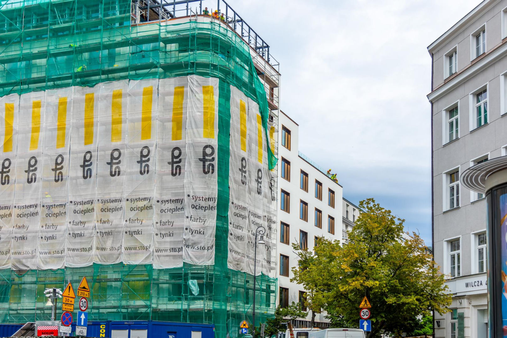 Budowa hotelu Canopy by Hilton Warsaw przy ul. Wilczej 50/52 w Warszawie