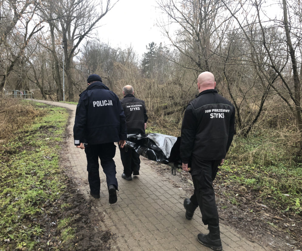 Ciało wyłowione z rzeki w Piasecznie