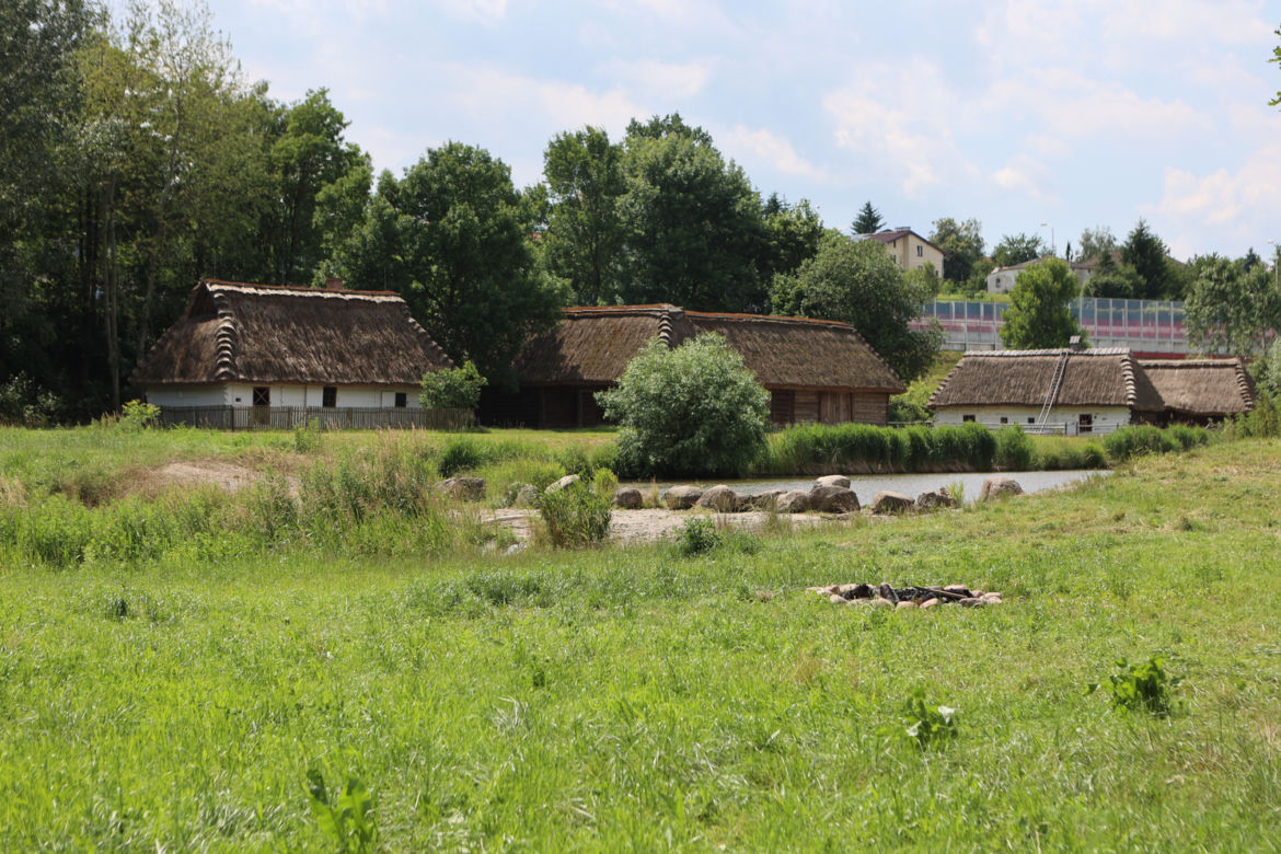 Skansen w Lublinie zachwyca w słoneczny letni dzień!