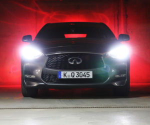 Infiniti Q30 Sport 2.0 Turbo AWD
