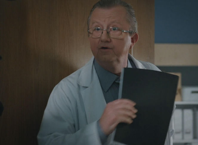 M jak miłość, odcinek 1893. Lekarz Magdy (Dariusz Dobkowski)