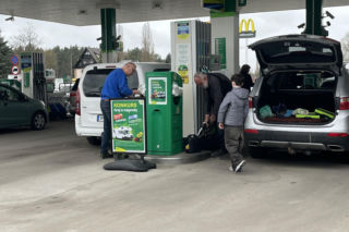 Nowe ceny paliw. Tyle zdaniem Tuska zaoszczędzimy na tankowaniu