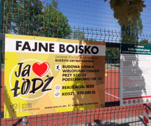 Na łódzkim Olechowie przy SP 141 powstało  boisko wielofunkcyjne