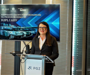 4 umowy wykonawcze Bumar-Łabędy