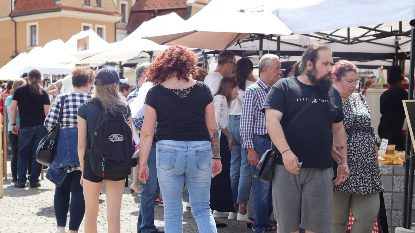 Tłumy na placu Zamkowym w Lublinie