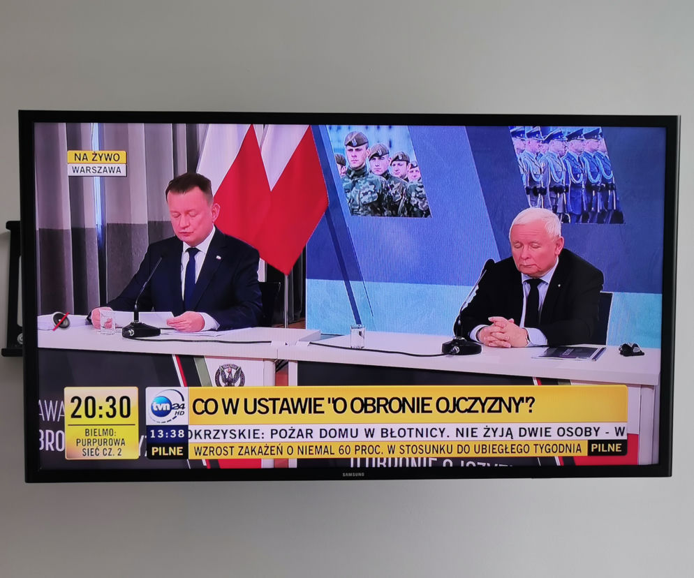 Kaczyński przysnął na konferencji?! 