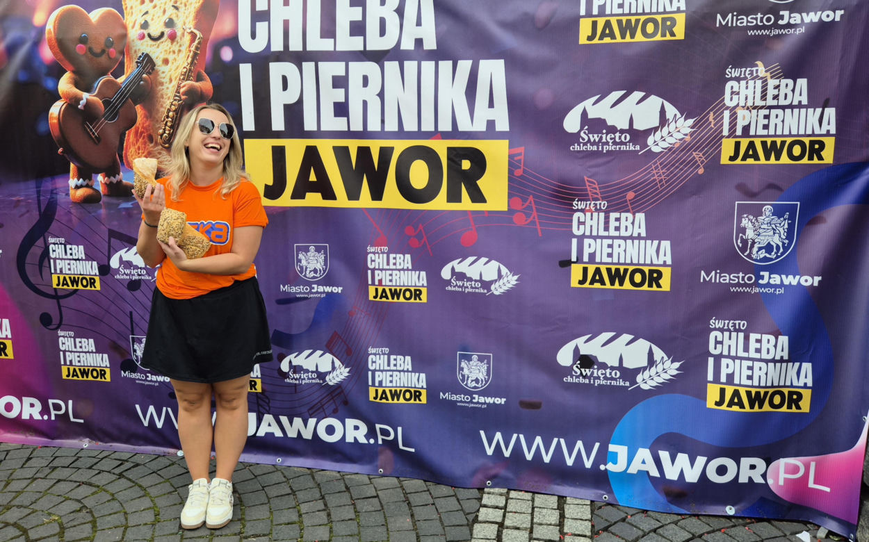Rekordowy piernik, gwiazdy na koniach i wodne szaleństwo. Tak wyglądał finał ESKA Summer City