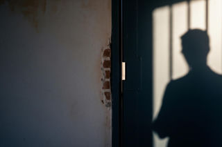 58-latek z Lęborka ukrywał się latami. Jakim cudem wpadł po dekadzie?