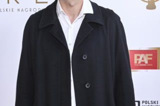 To on zagra Pawła w „Pierwszej miłości”! Kim jest aktor, który przejmuje kultową rolę?