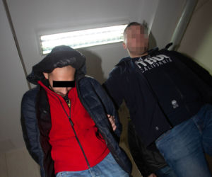 Okradali seniorów metodą na administrację. Policjanci szukają pokrzywdzonych