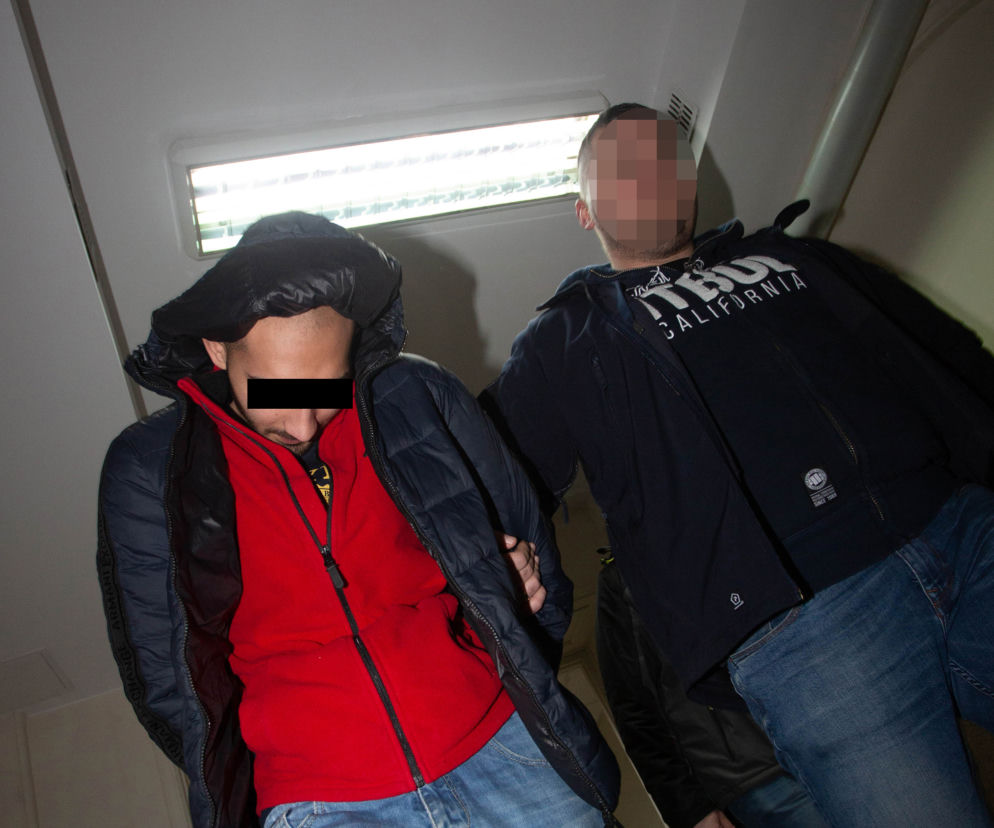 Okradali seniorów metodą na administrację. Policjanci szukają pokrzywdzonych