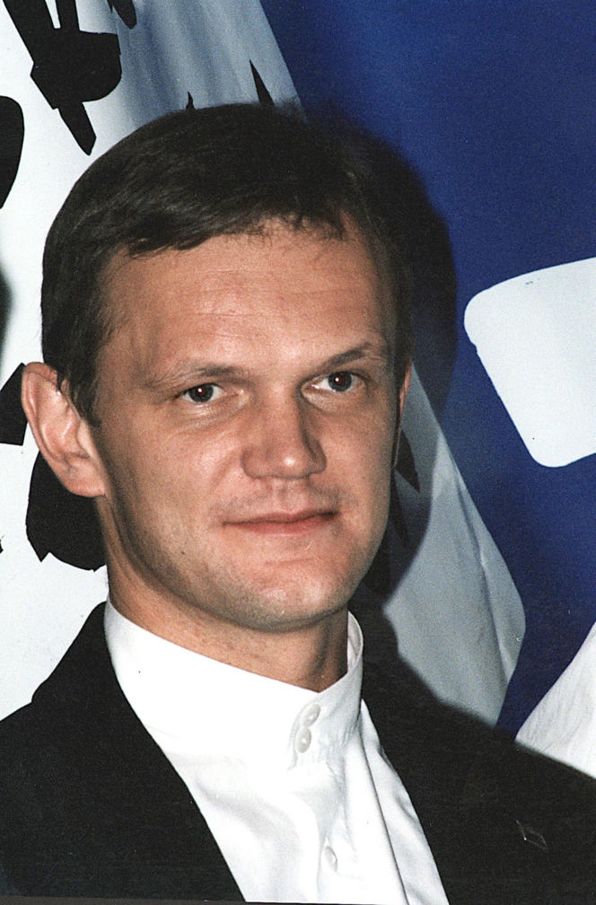 Cezary Pazura kiedyś i dziś. Tak na przestrzeni lat zmieniał się odtwórca roli Jurka Kilera