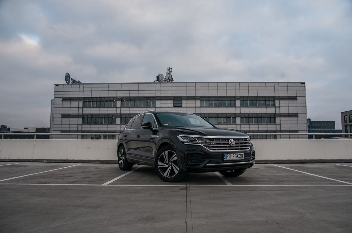 Volkswagen Touareg R Line 3.0 V6 TDI 286 KM