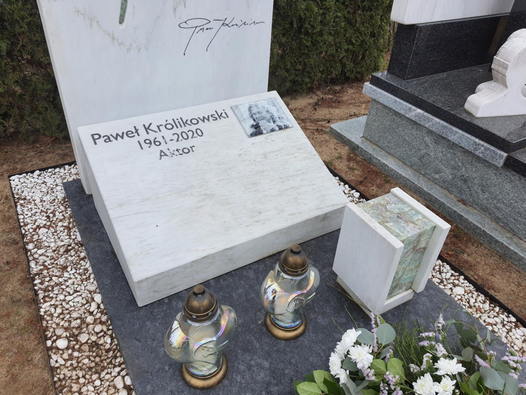 Grób Pawła Królikowskiego