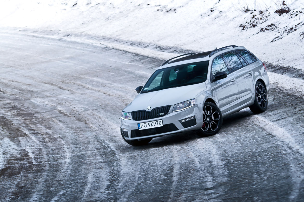 Skoda Octavia Combi RS230
