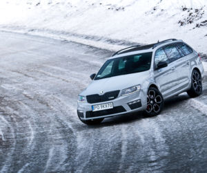 Skoda Octavia Combi RS230