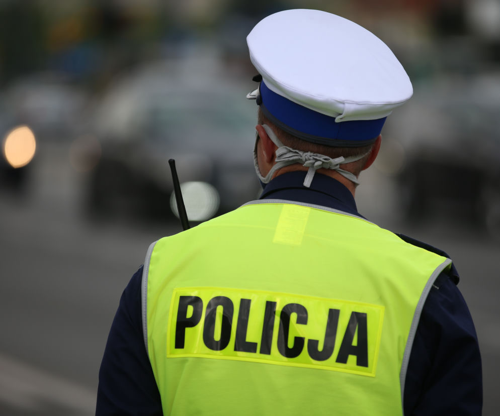 Koszmarny wypadek w Brwinowie. 12-letnia dziewczynka potrącona na pasach