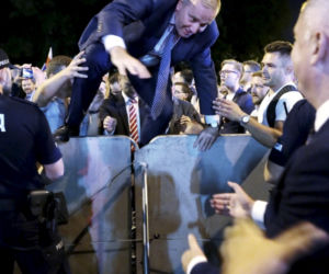  Protest opozycji pod sejmem SCHETYNA