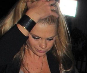 Chelsy Davy- dziewczyna księcia Harry'ego z nieznajomym