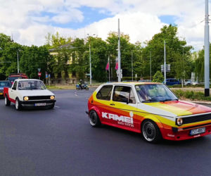 Parada zabytkowych pojazdów w Szczecinie