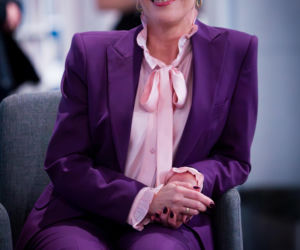 Marta Nawrocka w garniturach