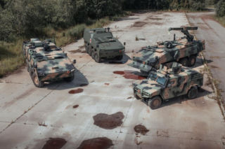 Podsumowanie 2025 w Rosomak S.A.. Strategiczne umowy, rozwój Legwana i przyszłość KTO