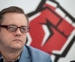 WAŁĘSA OBIECAŁ 100 MILIONÓW! A ONI CO?