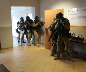 Atak na Urząd Miejski w Szubinie? Spokojnie, to tylko ćwiczenia! 