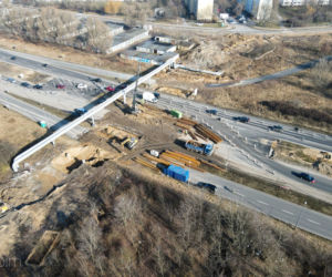 Nowy wiadukt przy ul. Kurlandzkiej w miejscu wyburzonego