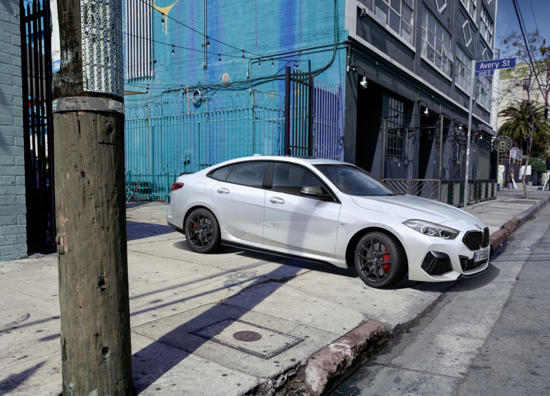 BMW serii 2 Gran Coupe z akcesoriami M Performance