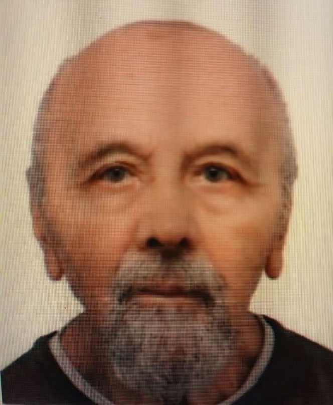 Trwa dramatyczna walka z czasem! Policja i strażacy szukają 76-letniego Janusza