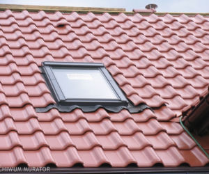 Dachówka ceramiczna zakładkowa