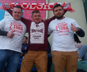 Kibice wspierają Tomasza Golloba