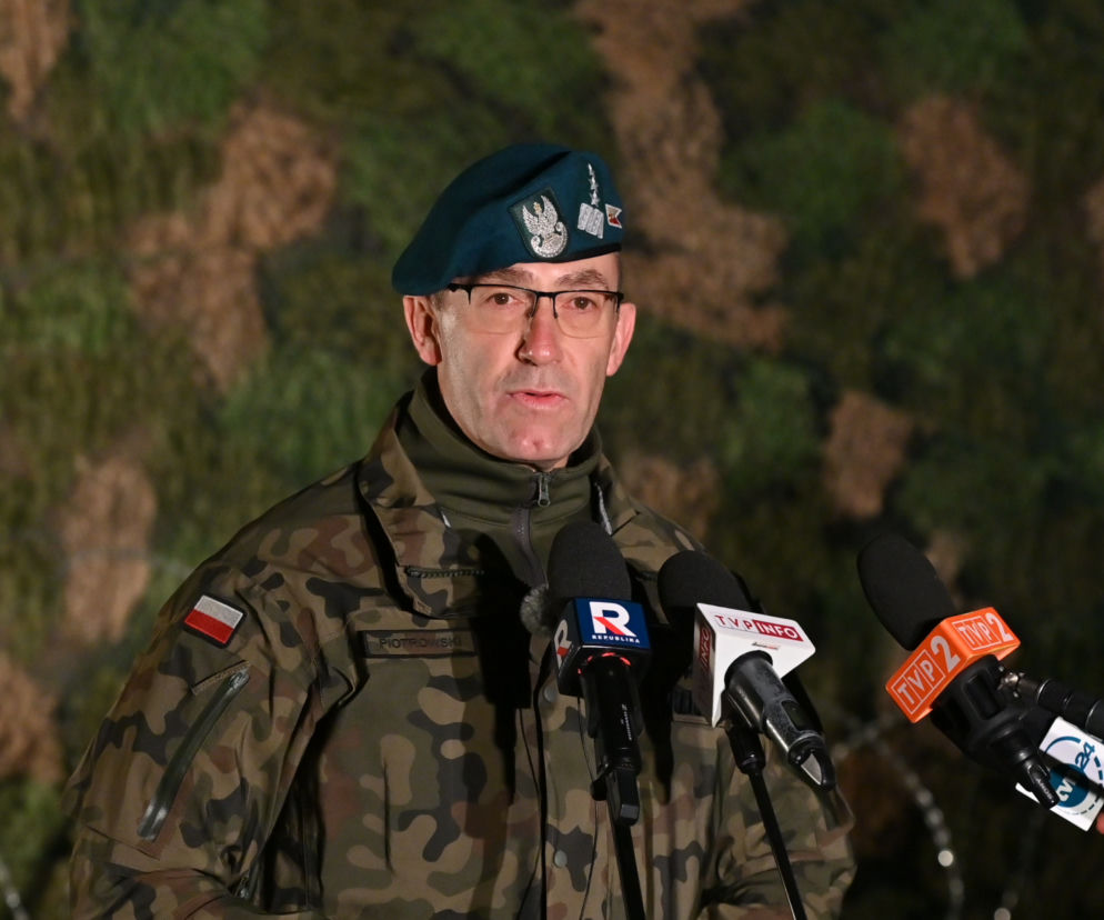 Gen. podczas konferencji 