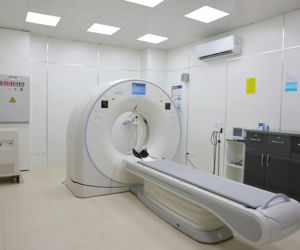 Godzina w ciszy decyduje o precyzji leczenia. Procedura PET-CT obnaża najmniejsze ogniska nowotworowe
