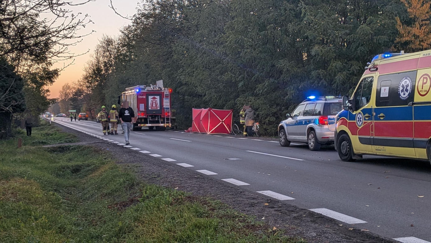 Czarna seria rowerzystów