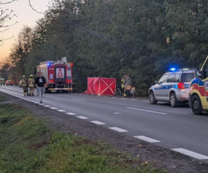 Czarna seria rowerzystów