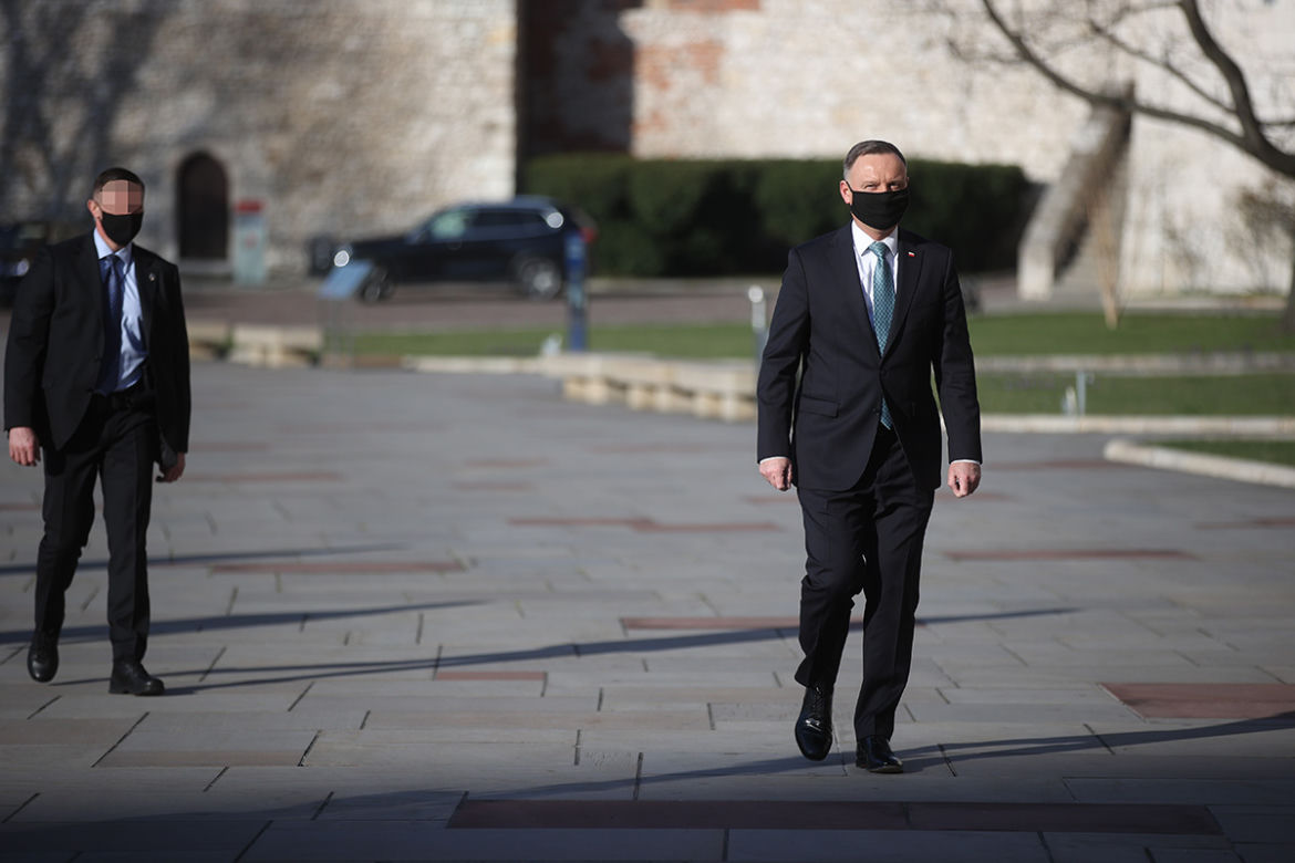Wzruszające przemówienie Dudy na Wawelu. Można dostrzec sens w bólu osieroconych dzieci