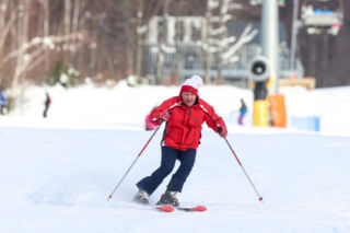 Michał Wójcik z PiS szaleje na nartach