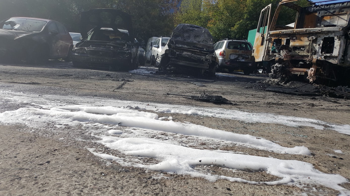Pożar parkingu.