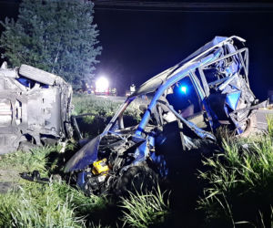 Potworny wypadek pod Sochaczewem. 45-latek nie żyje, wśród rannych dzieci