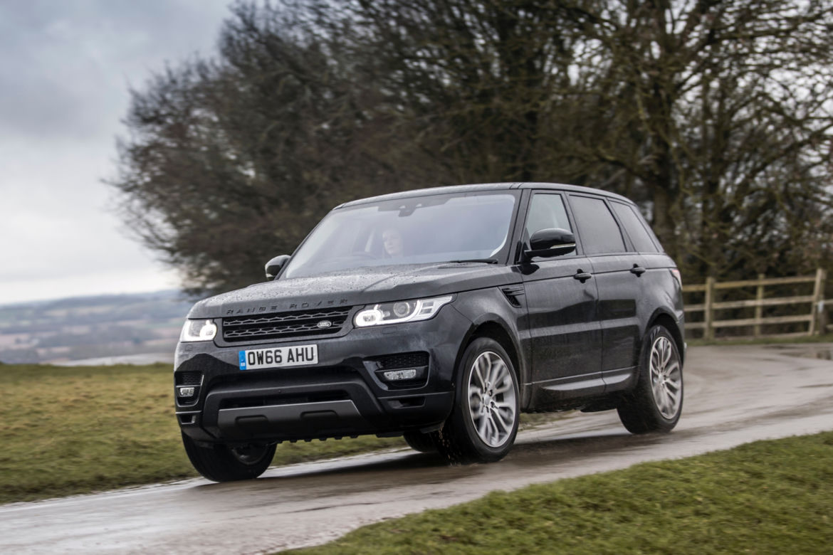 Range Roverem Sport HSE
