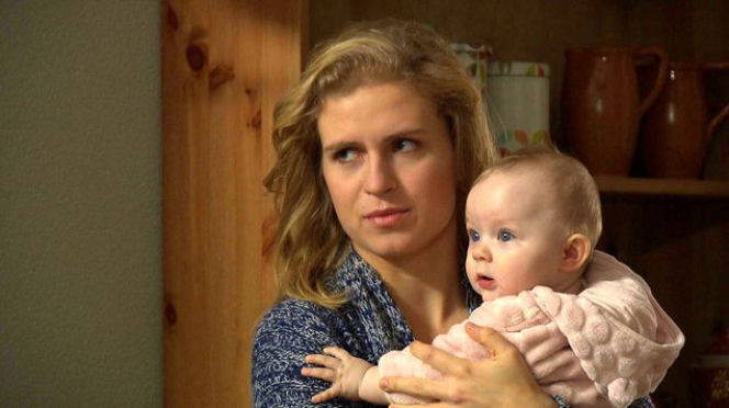 M jak miłość odc. 1211. Natalka (Marcjanna Lelek), Hania (Maja Marczak)