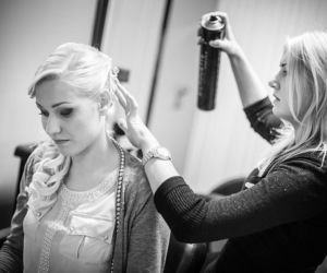 Caroline Salon Urody