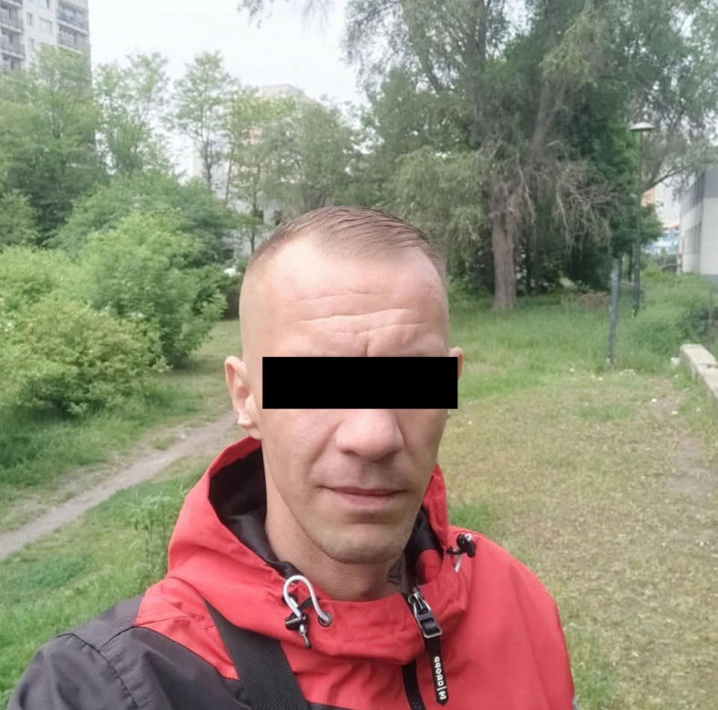 Brutalnie zakatował swoja matkę